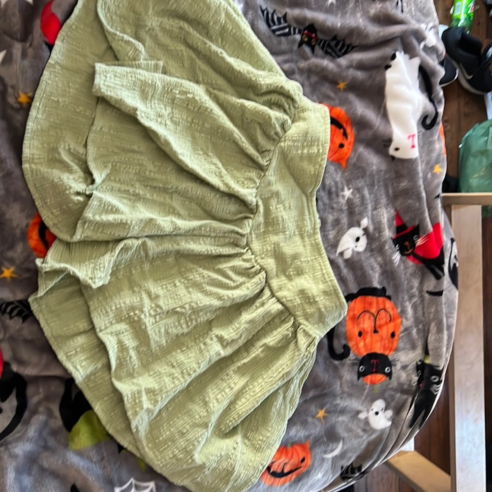 Shein Green Shorts
